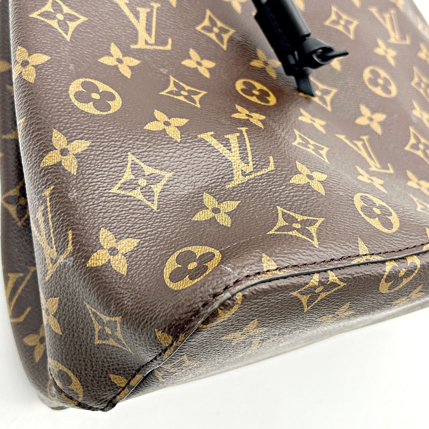 Louis Vuitton LV Monogram Néonoé - Brown Bucket Bags, Handbags LA28840