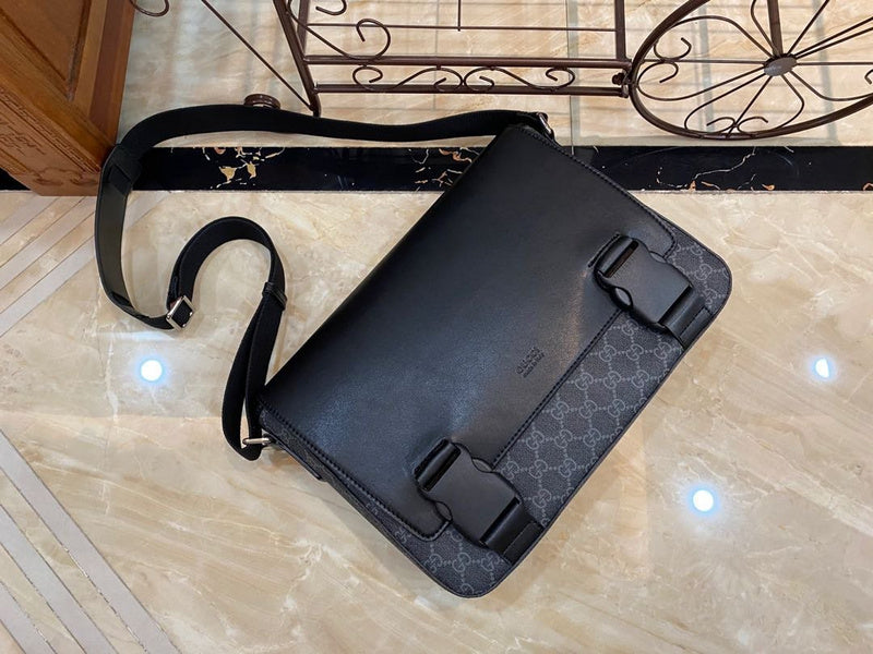 Gucci Bags - The Tote 912