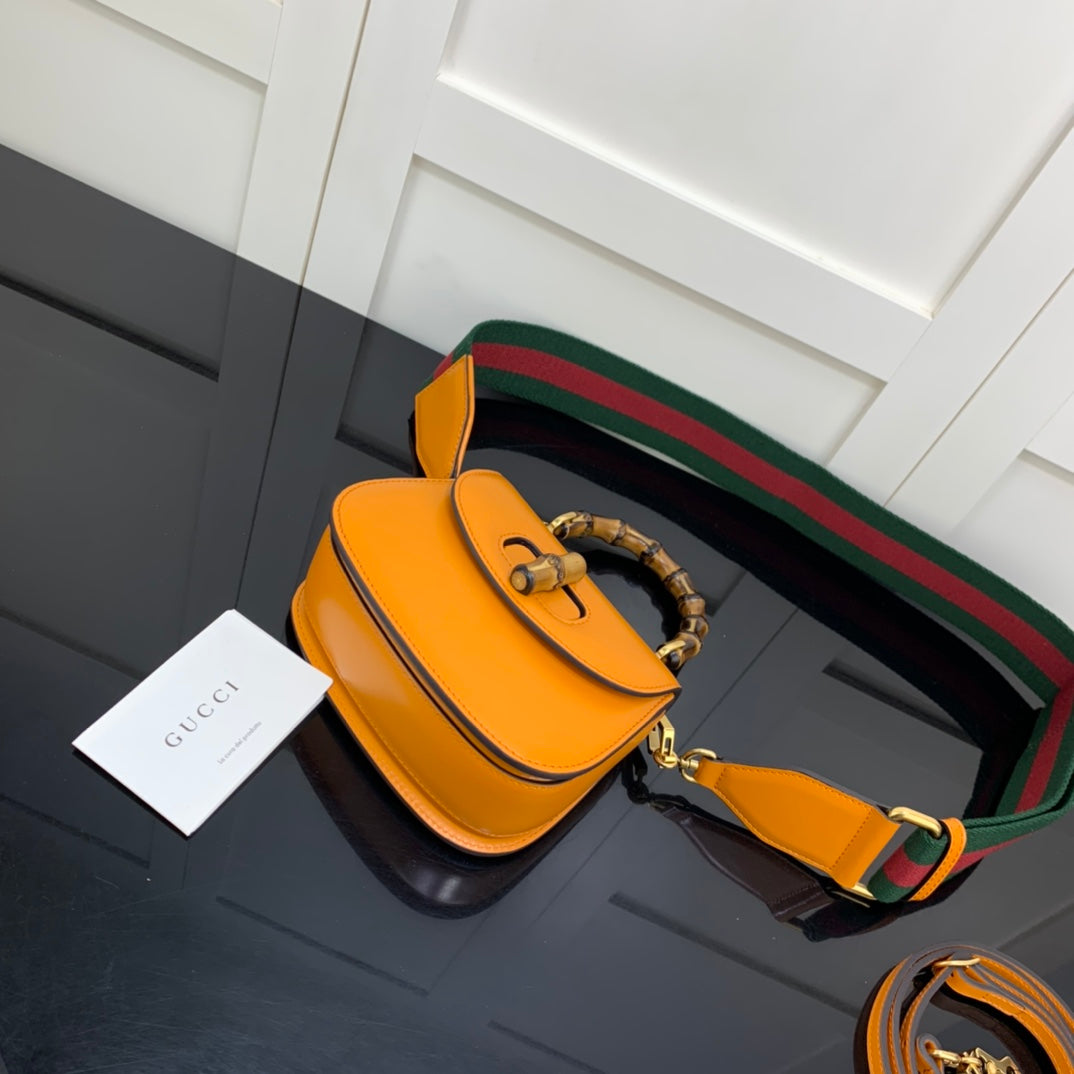BOLSA GUCCI BAMBOO 1947 PEQUENA 17