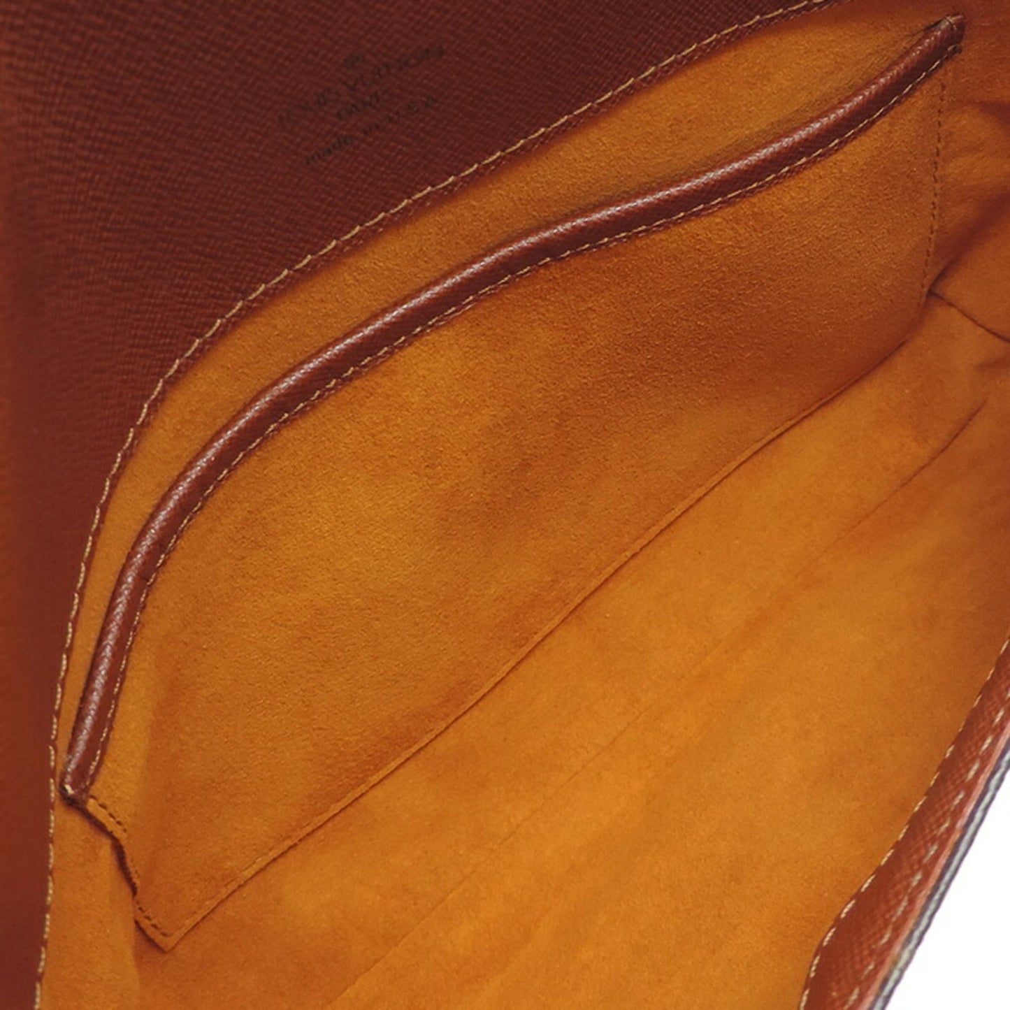 Louis Vuitton Monogram Monogram Monogram Pouch Shoulder Bag