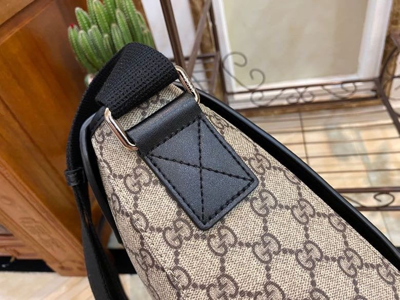 Gucci Bags - The Tote 914