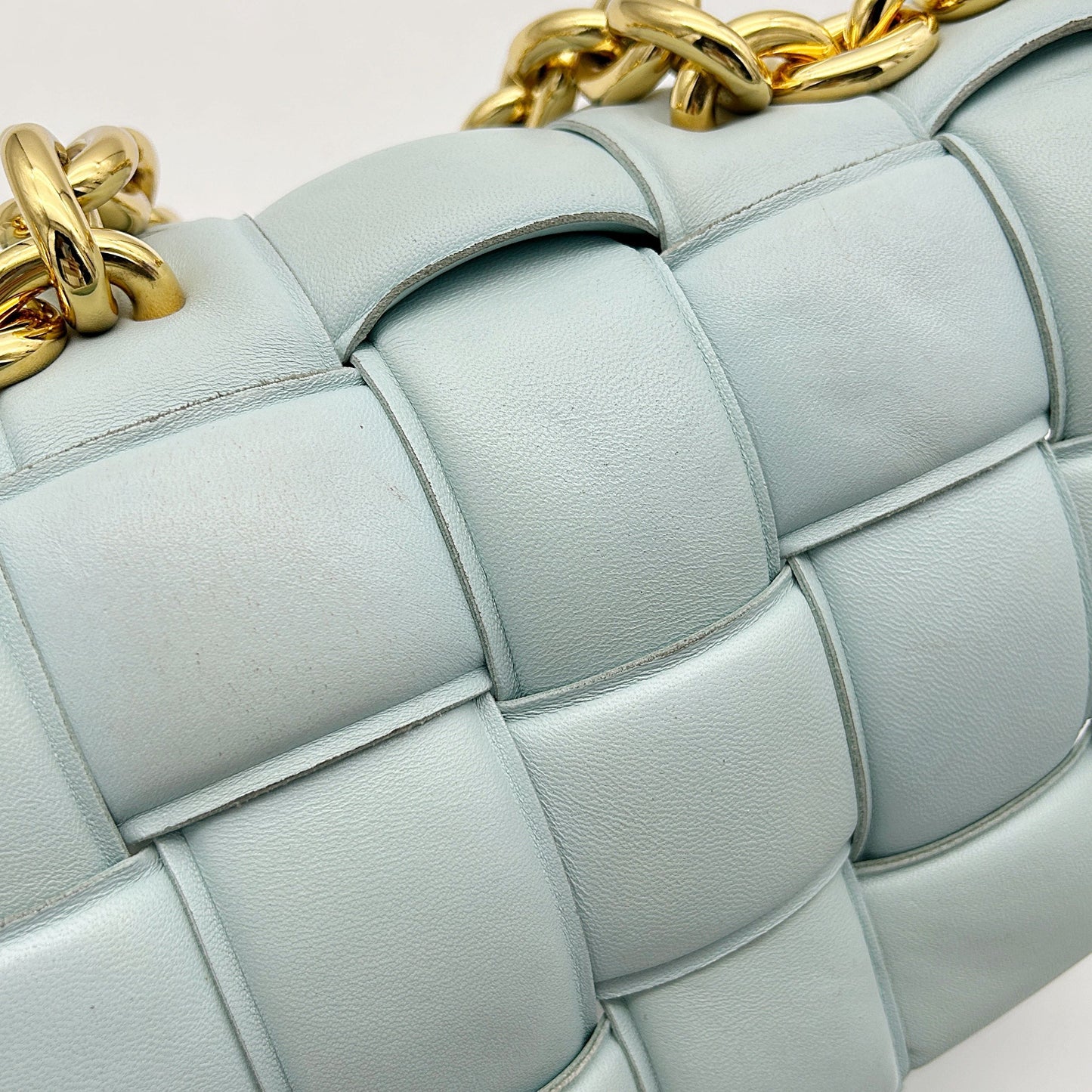 BOTTEGA VENETA Lambskin Maxi Intreccio Padded Chain Cassette Crossbody Bag Spearmint LA44378