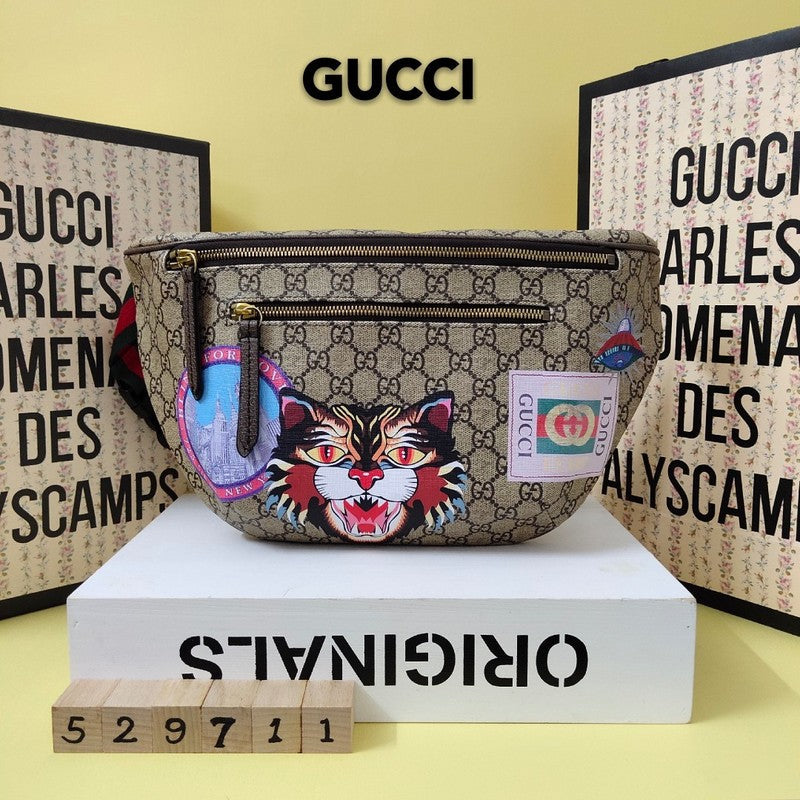Gucci Bags - The Tote 406
