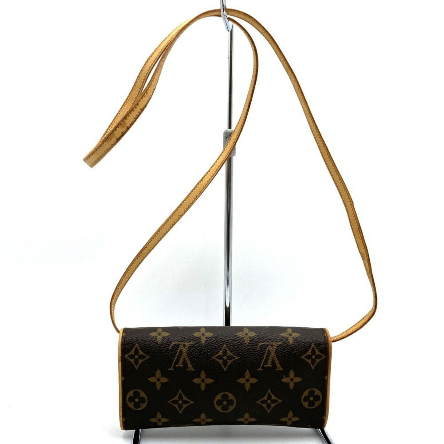 Louis Vuitton Monogram Canvas Pochette Shoulder Bag