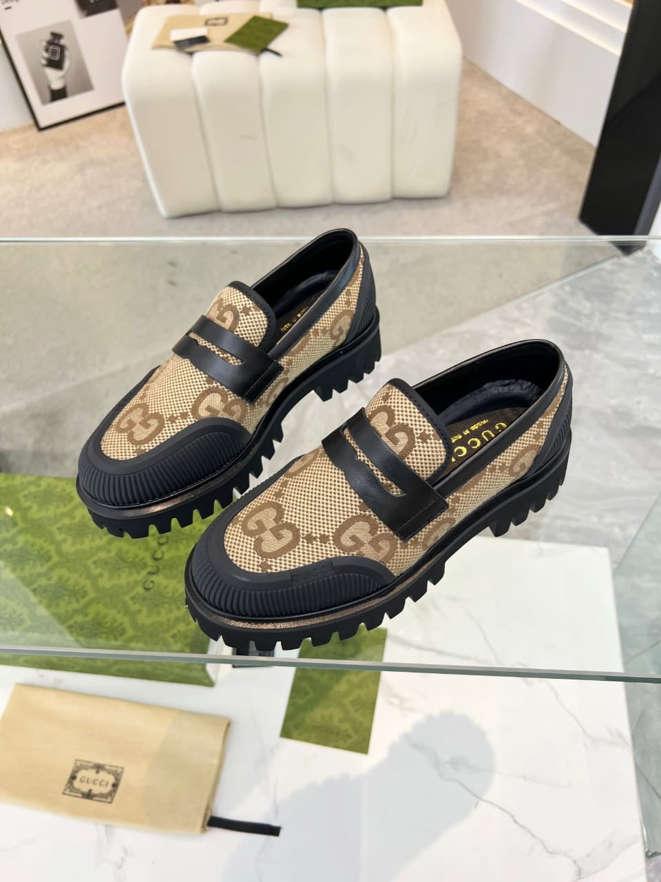 Gucci Men's loafers Shoes.