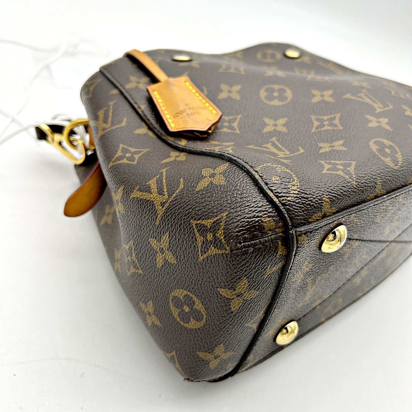Pre-owned Louis Vuitton Montaigne MM LA17041