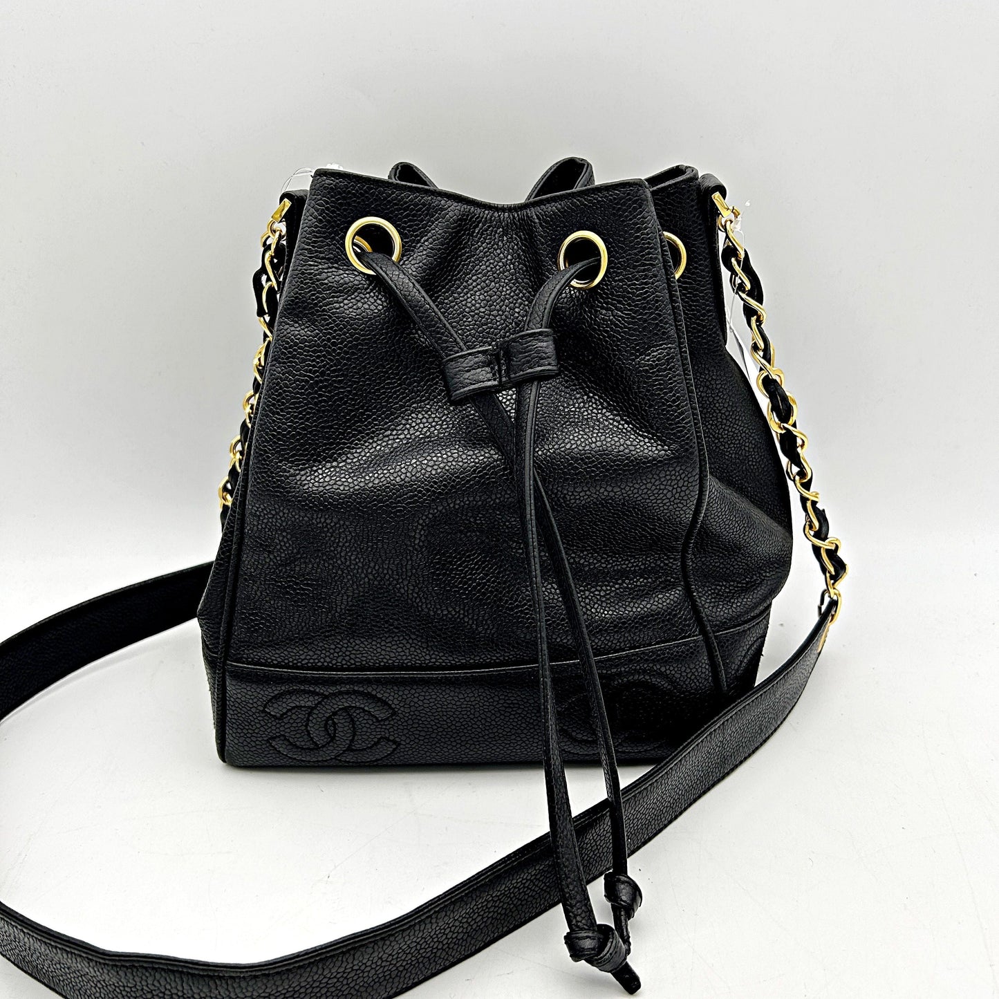 CHANEL Caviar Drawstring Shoulder Bag Black chcc