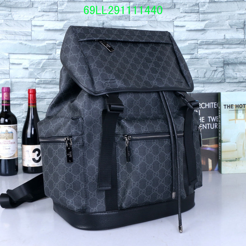 Gucci Bags - The Tote 1090