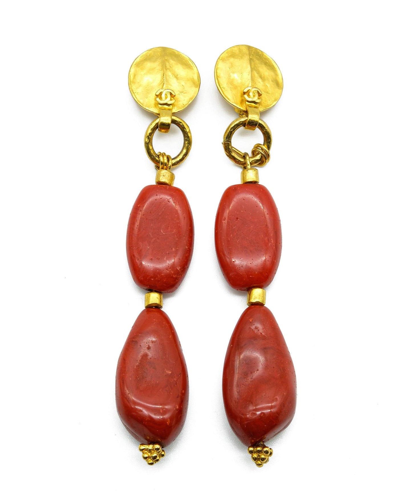 Chanel Shoulder Duster Crimson Lacquer Pebble Clip On Earrings - ASL2233