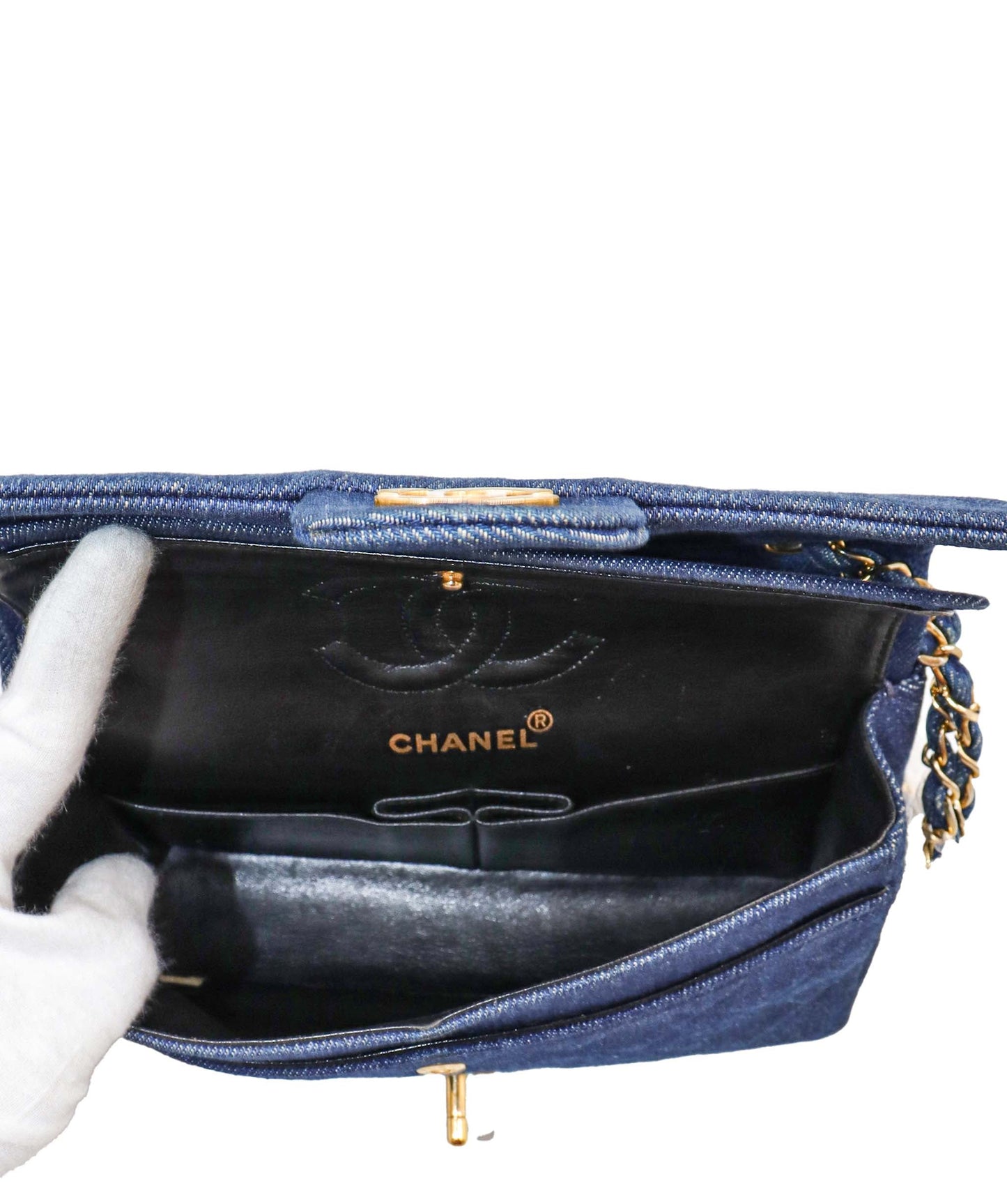 CHANEL VINTAGE CLASSIC FLAP SMALL CHAIN SHOULDER BAG BLUE DENIM 90246350 DXBS0596