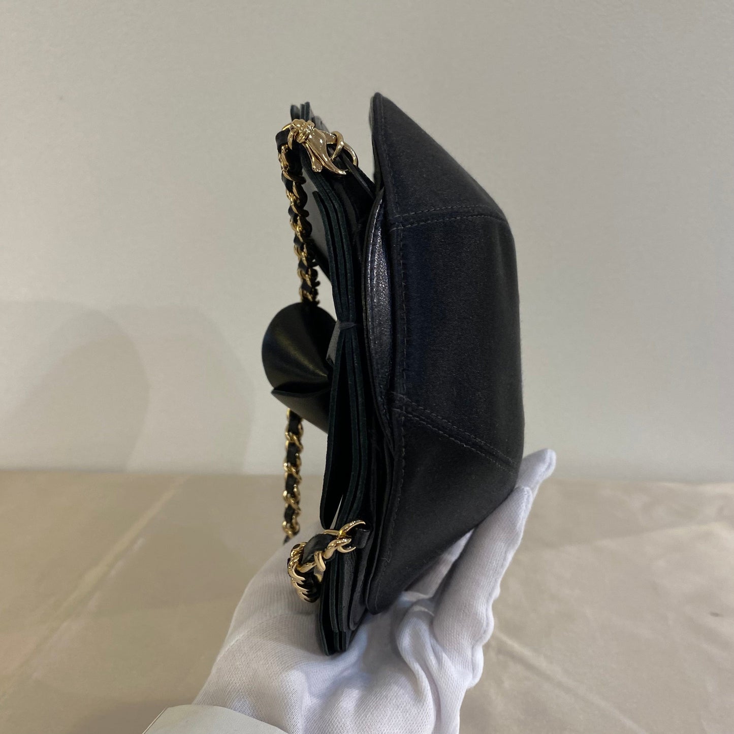 CHANEL VINTAGE CAMELLIA FLOWER CHAIN SHOULDER BAG BLACK LAMB SKIN SATIN 90199296