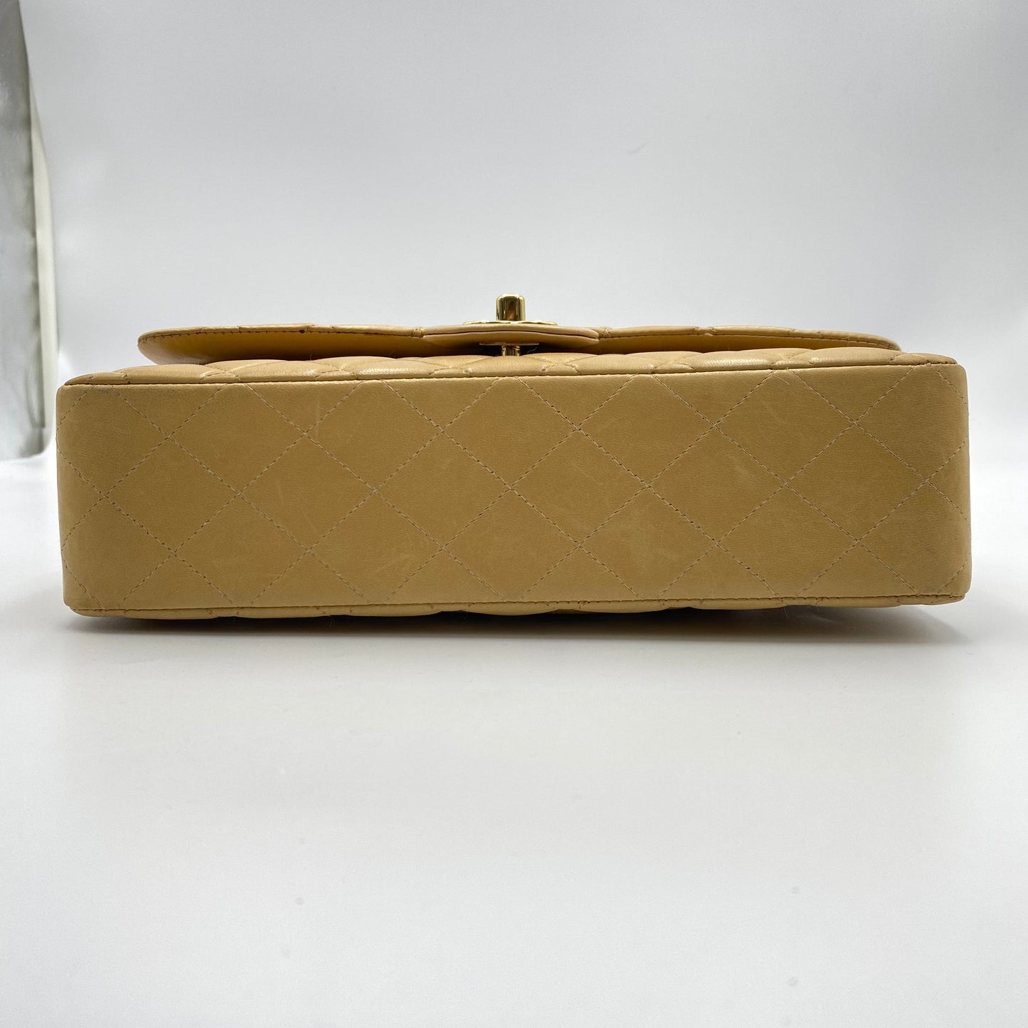 CHANEL VINTAGE CLASSIC FLAP MEDIUM CHAIN SHOULDER BAG BEIGE LAMB SKIN 90188212