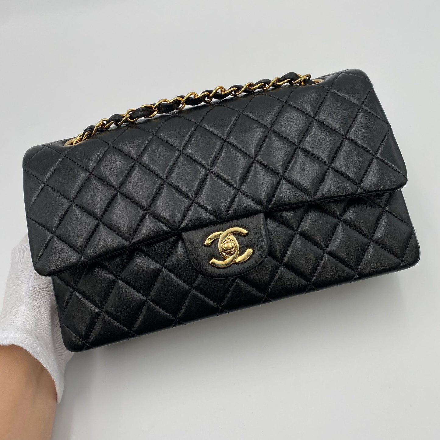 CHANEL VINTAGE CLASSIC FLAP MEDIUM CHAIN SHOULDER BAG BLACK LAMB SKIN 90221257