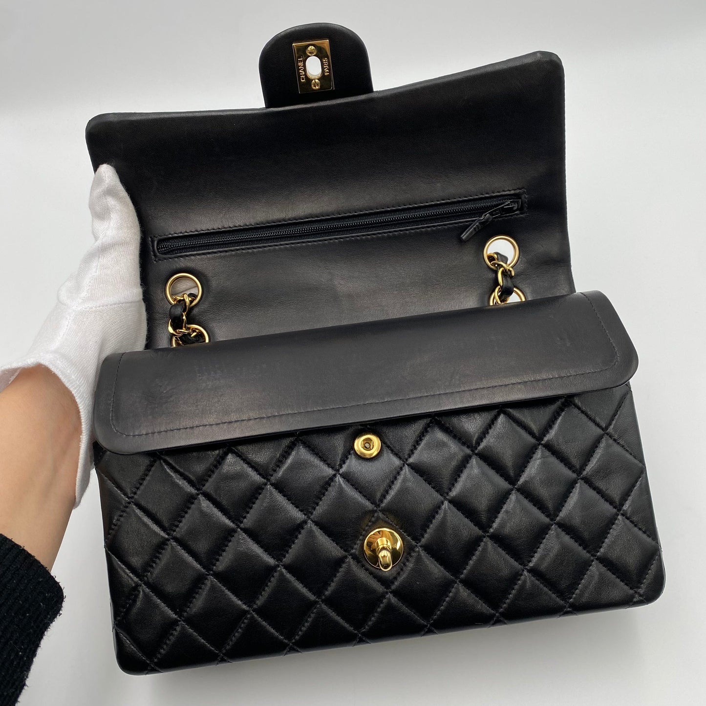 CHANEL VINTAGE CLASSIC FLAP MEDIUM CHAIN SHOULDER BAG BLACK LAMB SKIN 90221257
