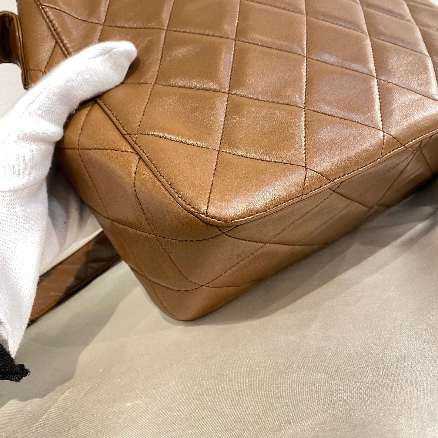 CHANEL VINTAGE SHOULDER BAG BROWN LAMB SKIN 90199511