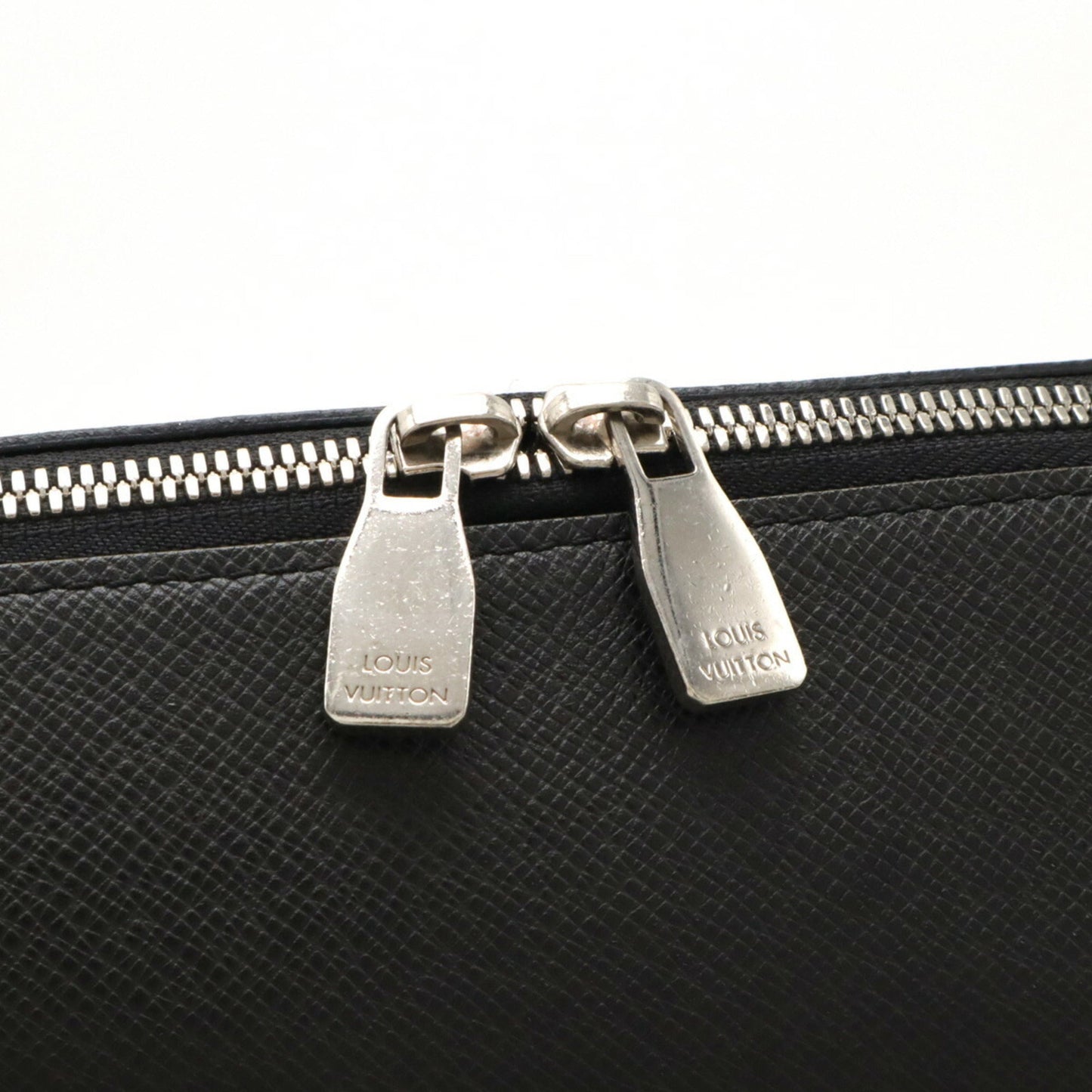 Louis Vuitton Ardoise Taiga Leather Shoulder Bag