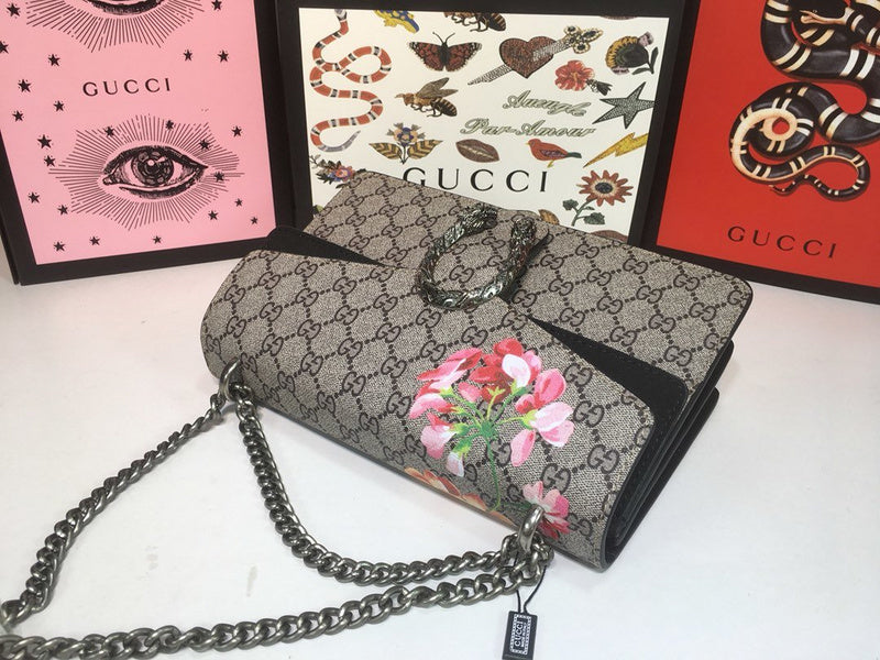 Gucci Bags - The Tote 311