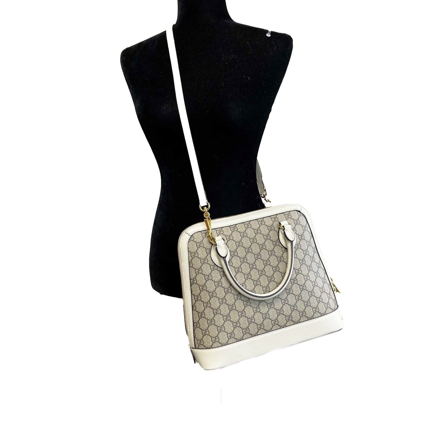 GUCCI GG Supreme 1955 Horsebit Medium Mystic White Top Handle Crossbody