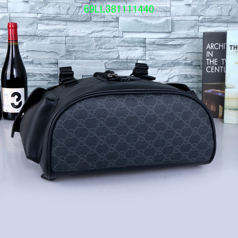 Gucci Bags - The Tote 1079