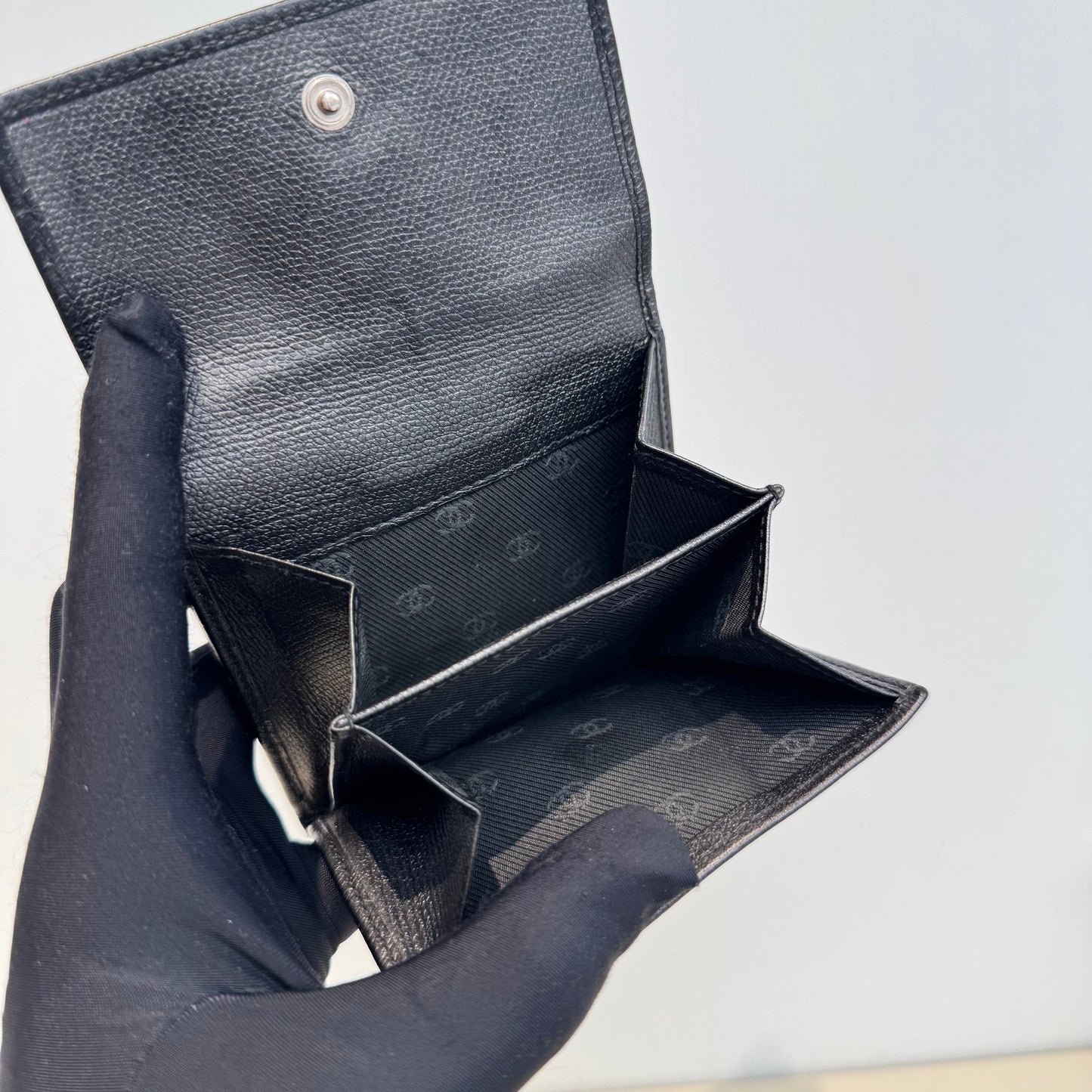 Ask for Bp💕Timeless/classique leather wallet Chanel Black in Leather 3224
