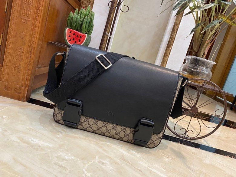 Gucci Bags - The Tote 914