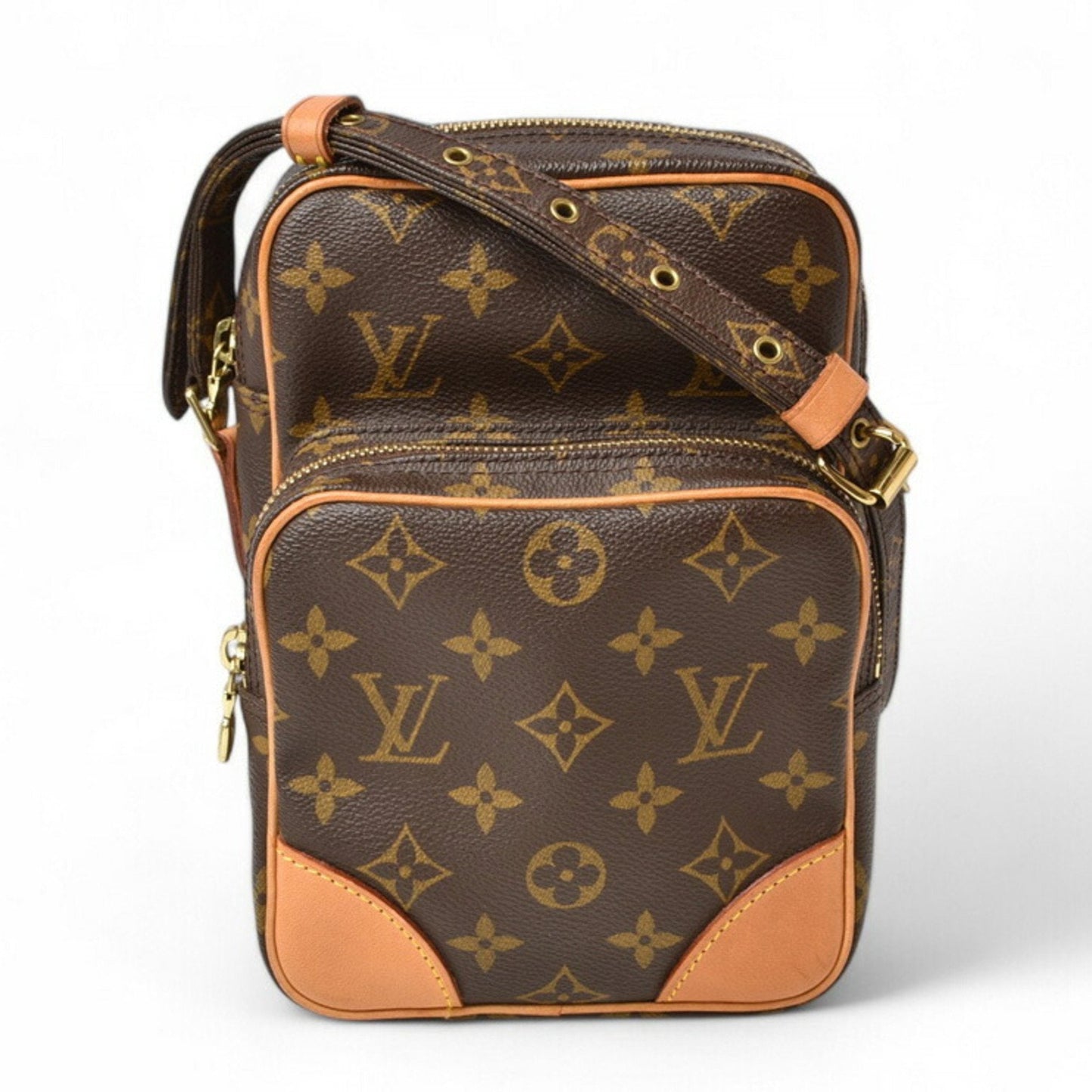 Louis Vuitton Pochette Shoulder Bag