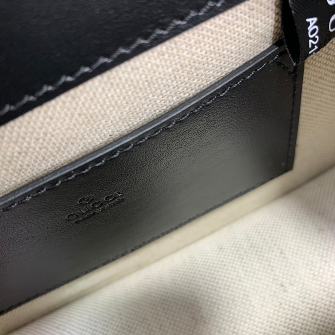 BOLSA GUCCI TRANSVERSAL GG 18
