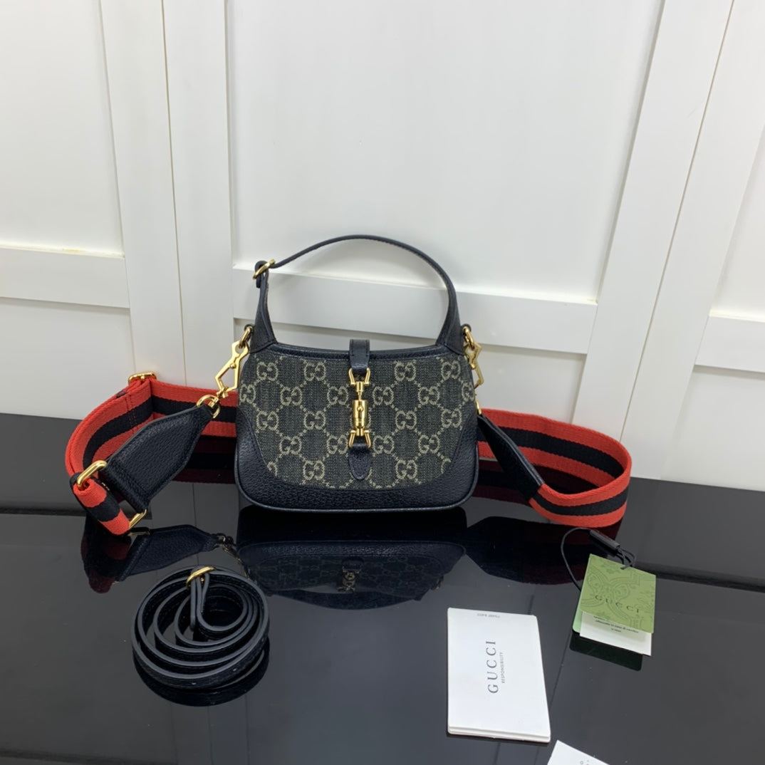 BOLSA GUCCI JACKIE MINI 19