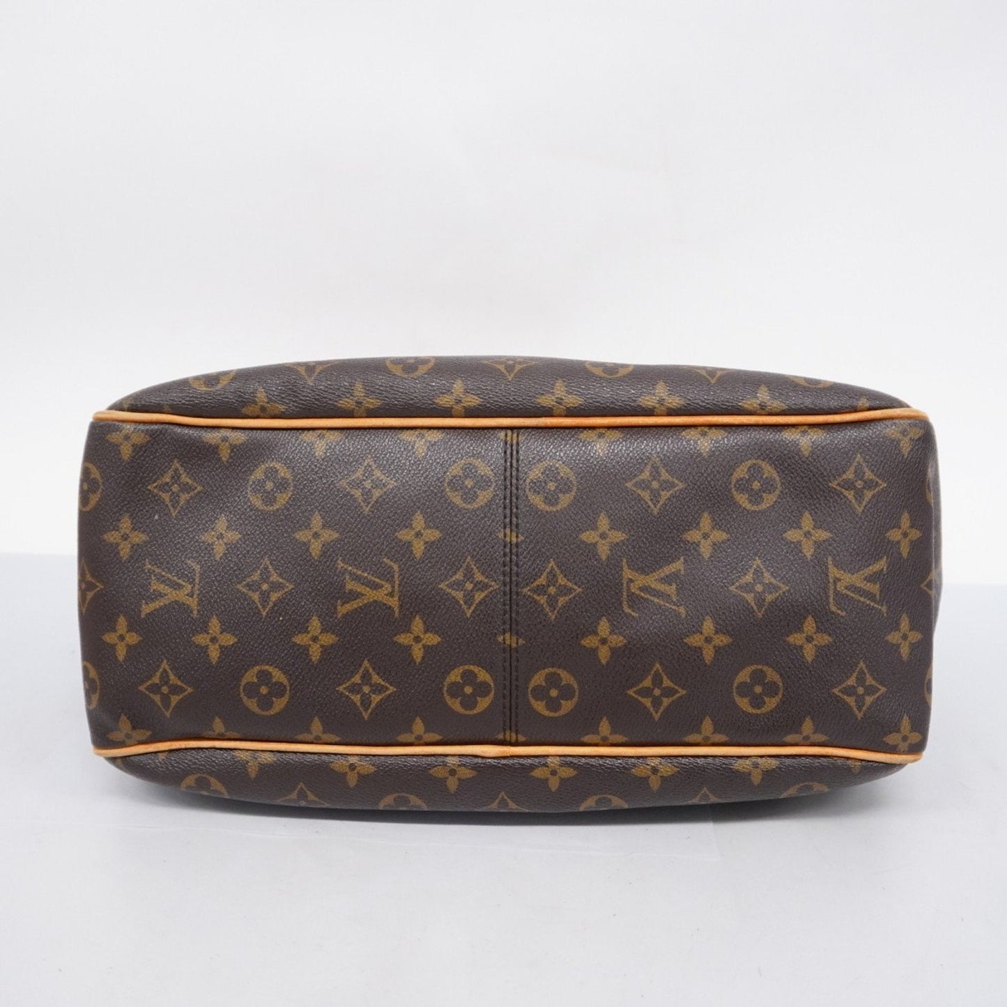 Louis Vuitton Shoulder Bag