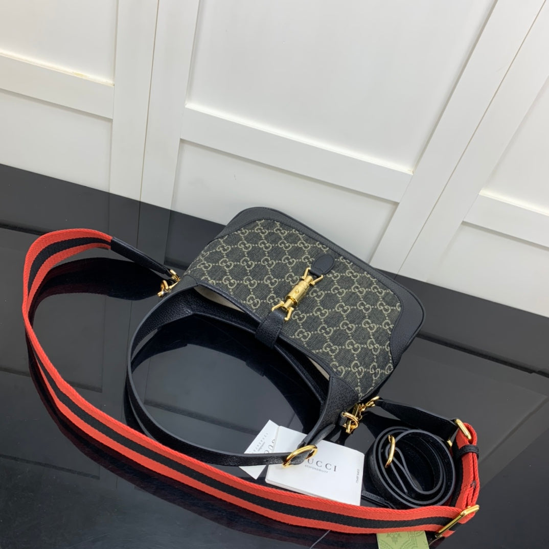 BOLSA GUCCI JACKIE 28