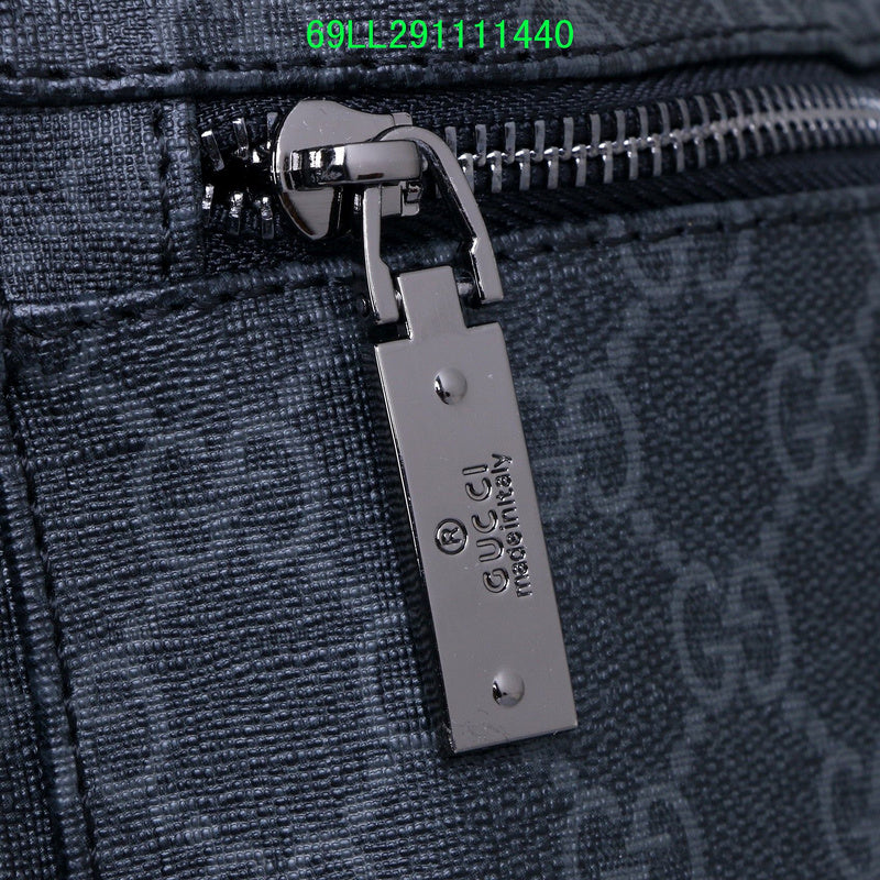 Gucci Bags - The Tote 1090