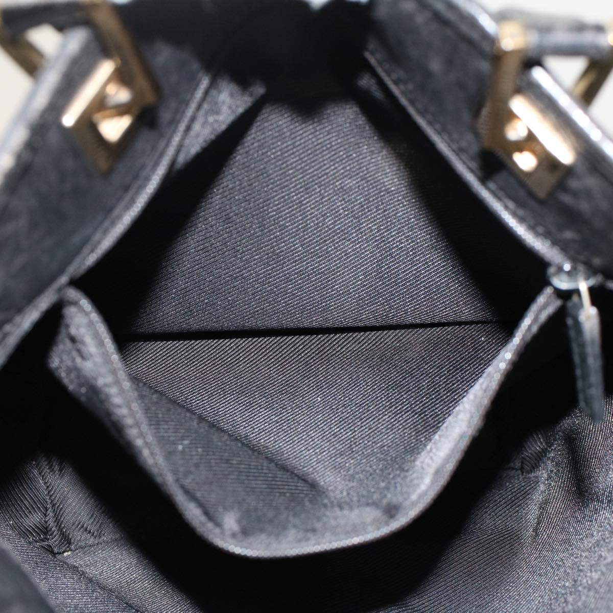 GUCCI GG Canvas Shoulder Bag Black 0021099 002058 ep1111