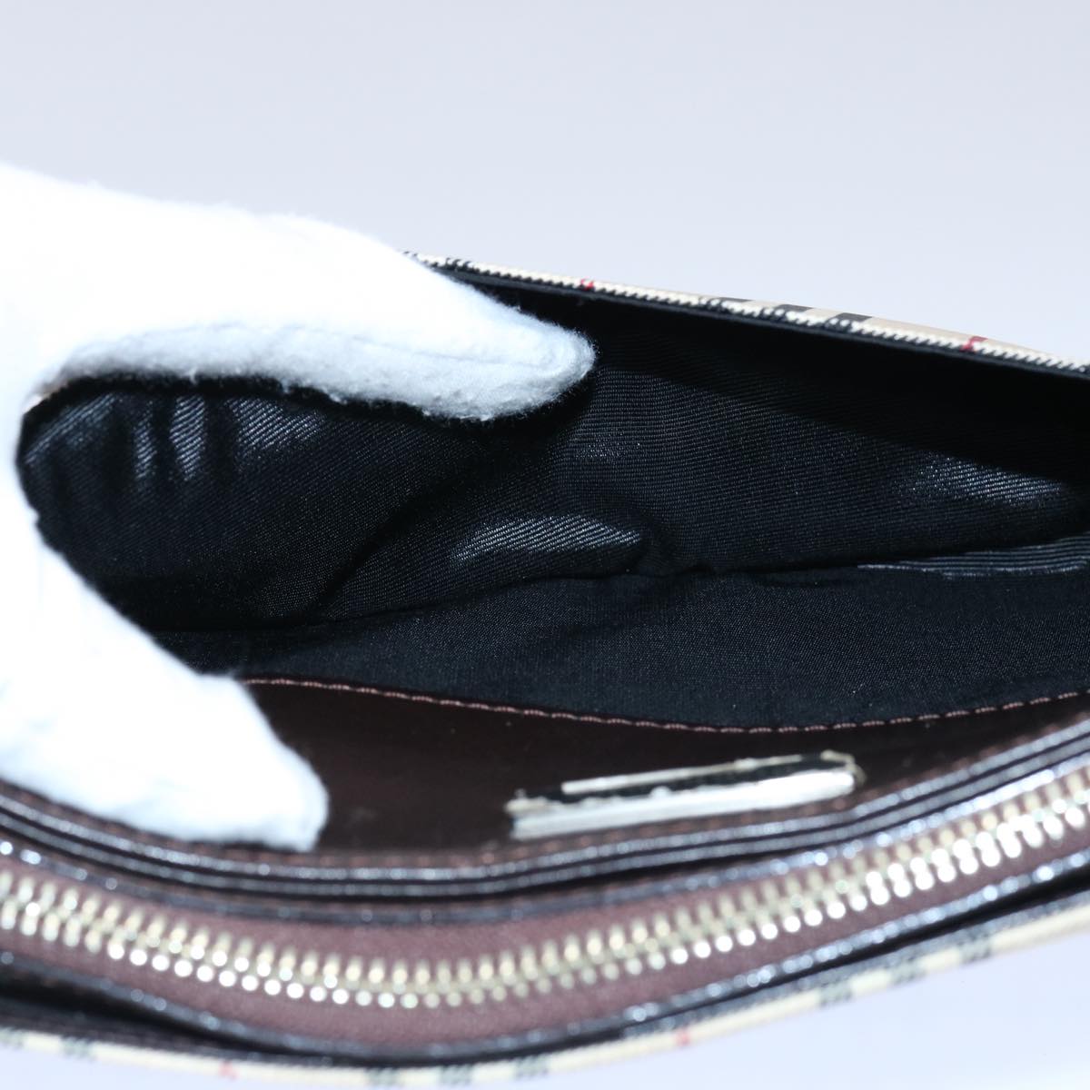 Burberry Nova Check Shoulder Bag Nylon Beige Auth ep2705
