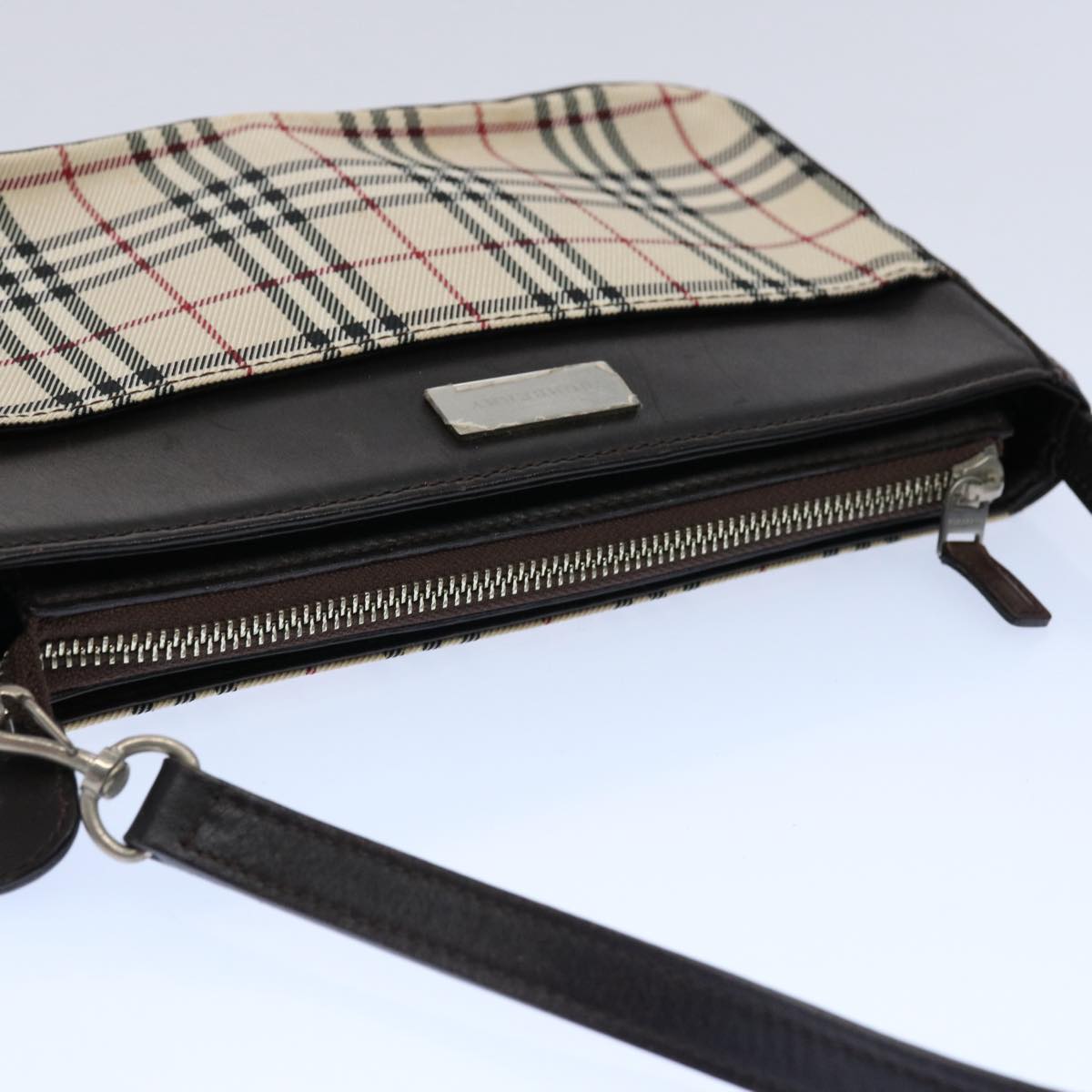 Burberry Nova Check Shoulder Bag Nylon Beige Auth ep2705