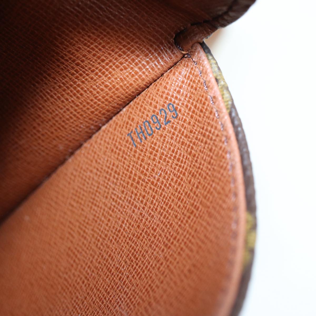 LOUIS VUITTON Monogram Saint Cloud GM Shoulder Bag M51242 LV Auth ep5215
