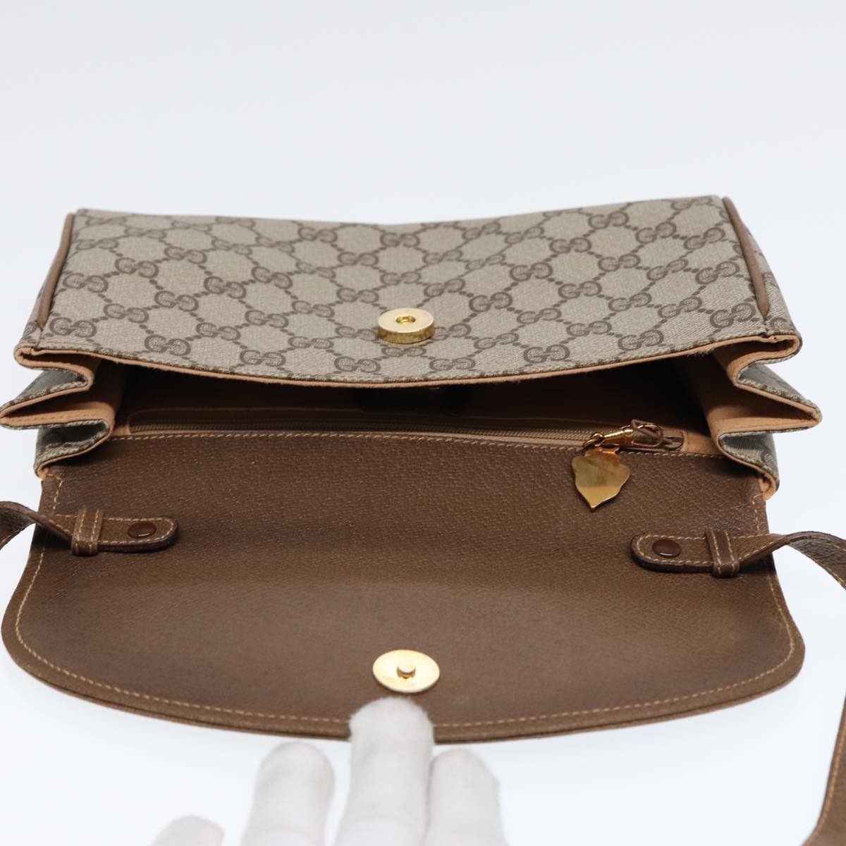 GUCCI GG Supreme Shoulder Bag Beige Gold 004 261 1923 Auth ep5471
