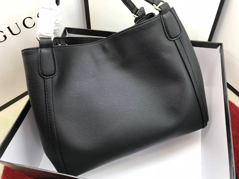 Gucci Bags - The Tote 521