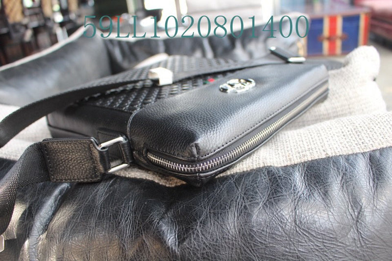 Gucci Bags - The Tote 900