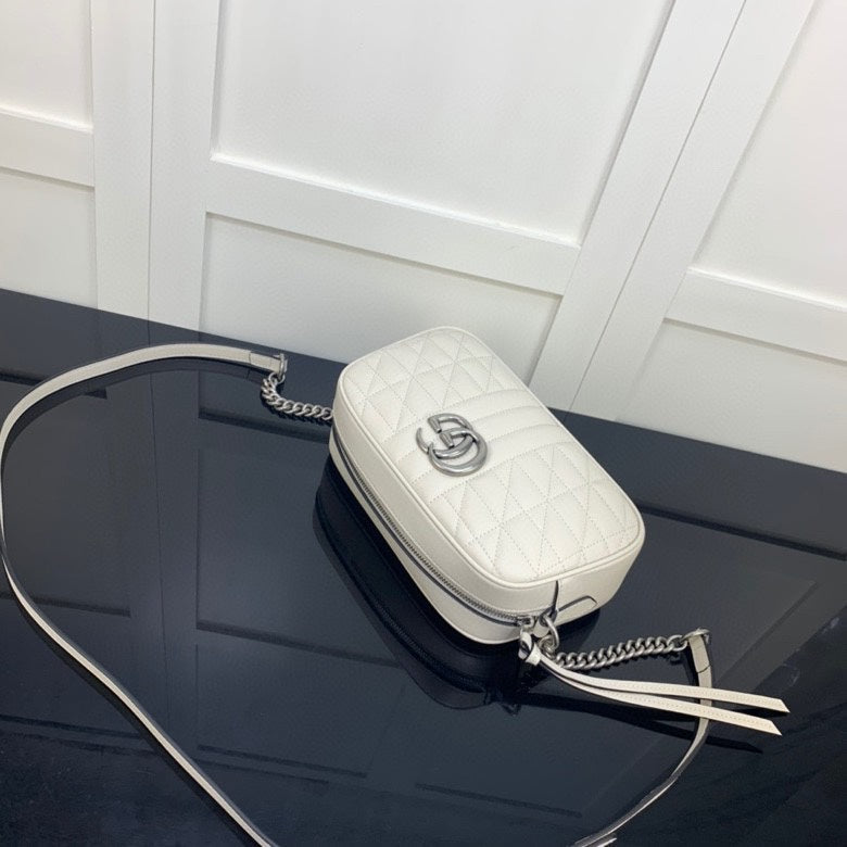 BOLSA GUCCI MARMONT 24
