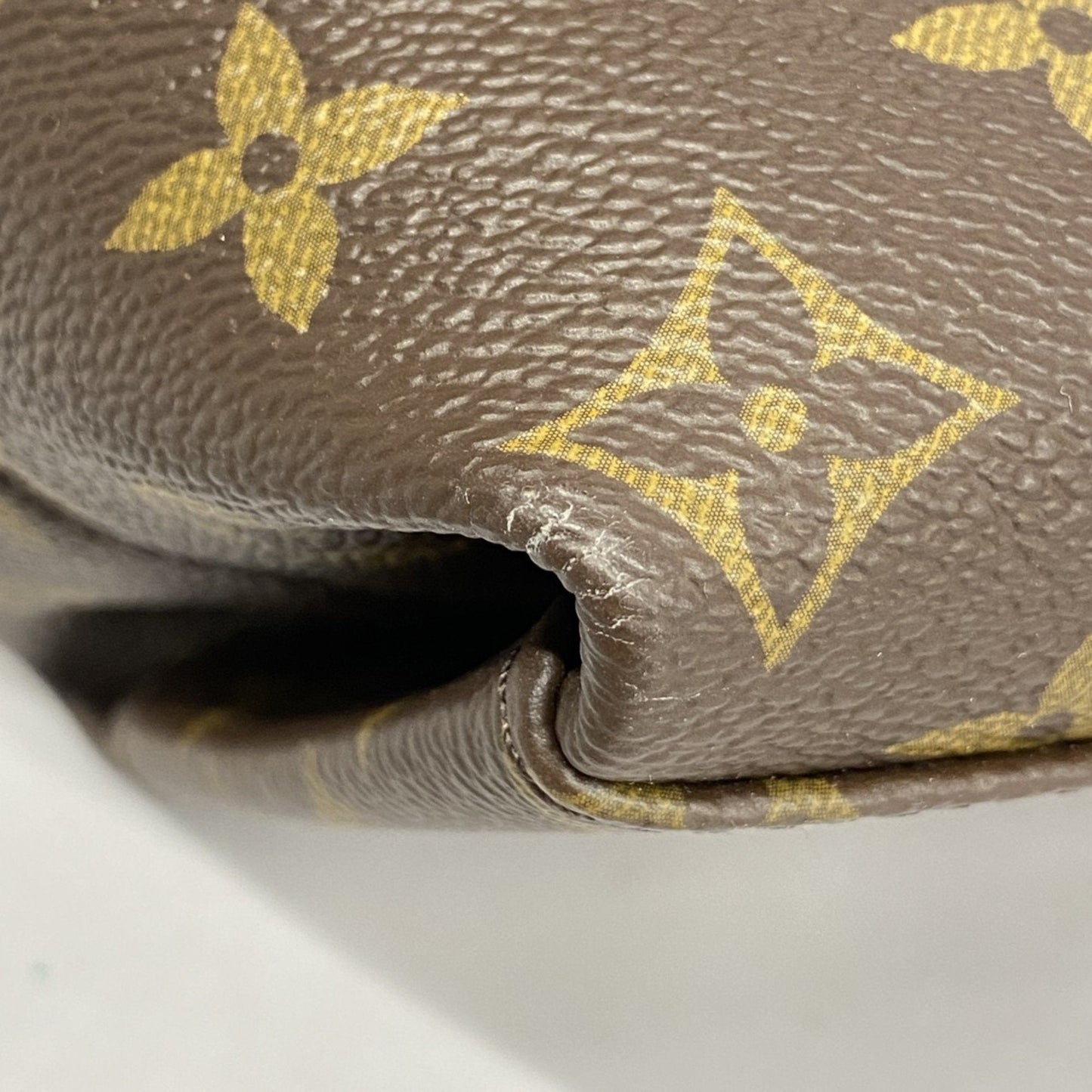 Louis Vuitton Caramel Shoulder Bag