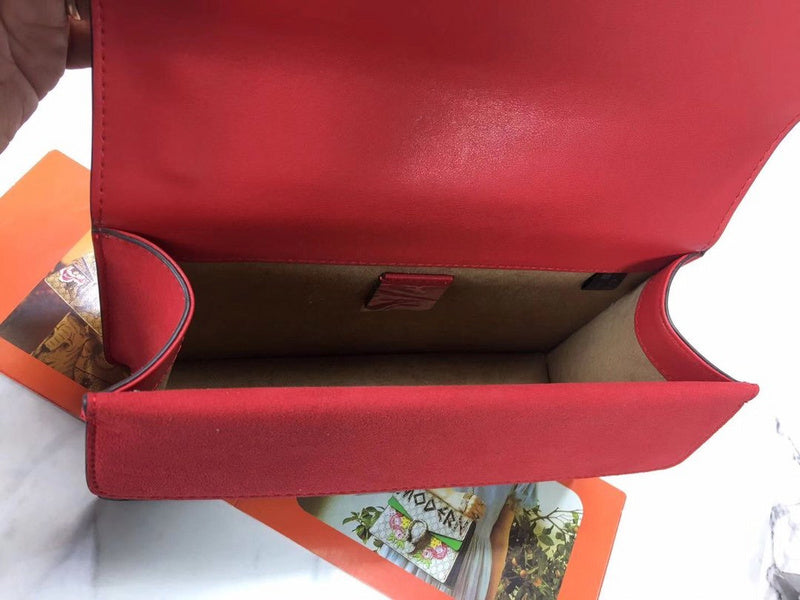 Gucci Bags - The Tote 319