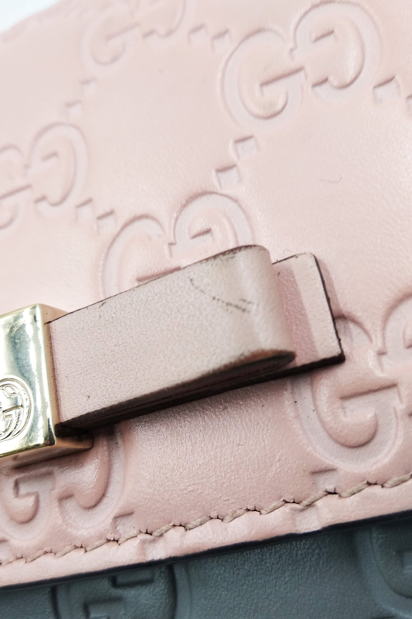 Guccisima Bow Continental Wallet Pink Grey