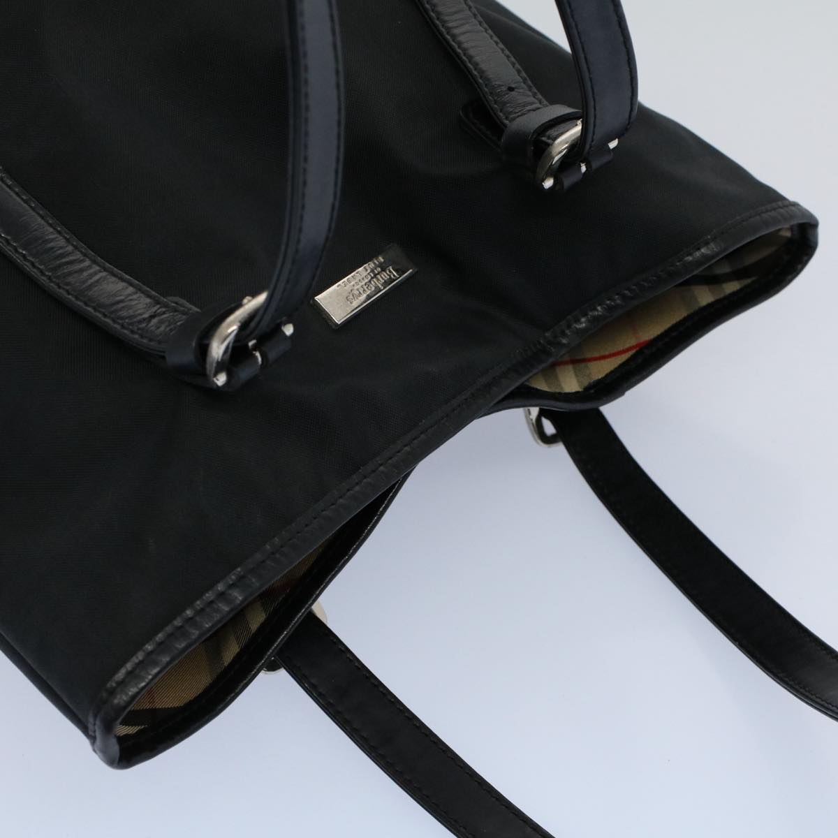 BurberrySs Shoulder Bag Nylon Black Auth hk862
