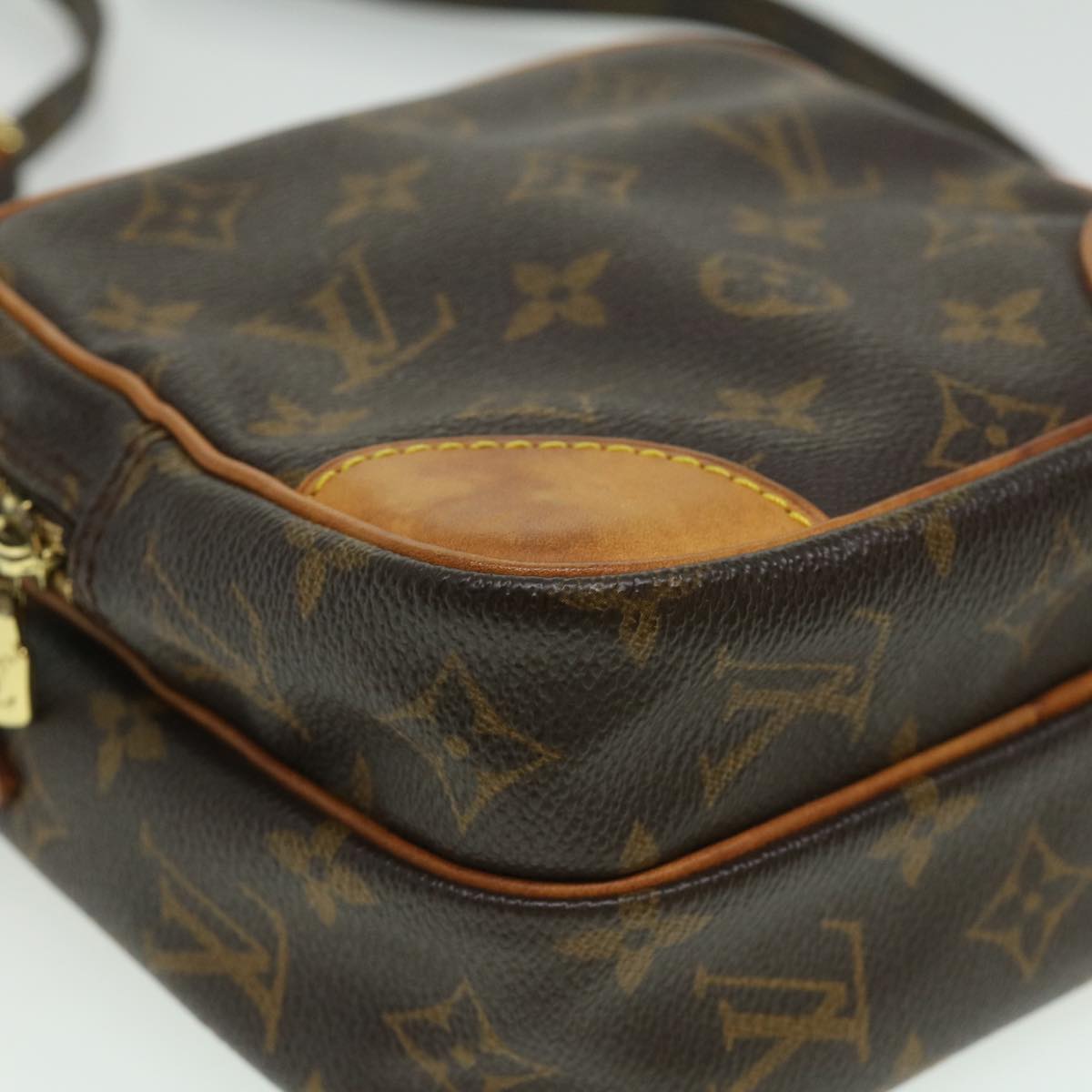 LOUIS VUITTON Monogram Amazon Shoulder Bag M45236 LV Auth hs1330