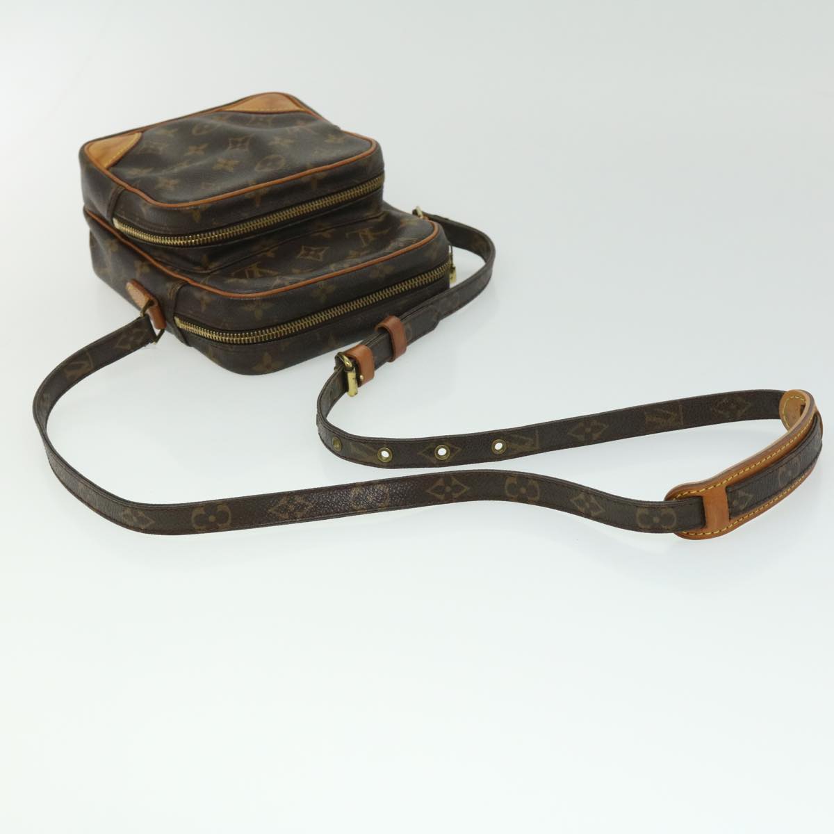 LOUIS VUITTON Monogram Amazon Shoulder Bag M45236 LV Auth hs1330