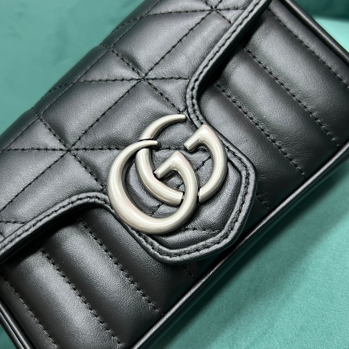 BOLSA GUCCI MARMONT SUPER MINI 16