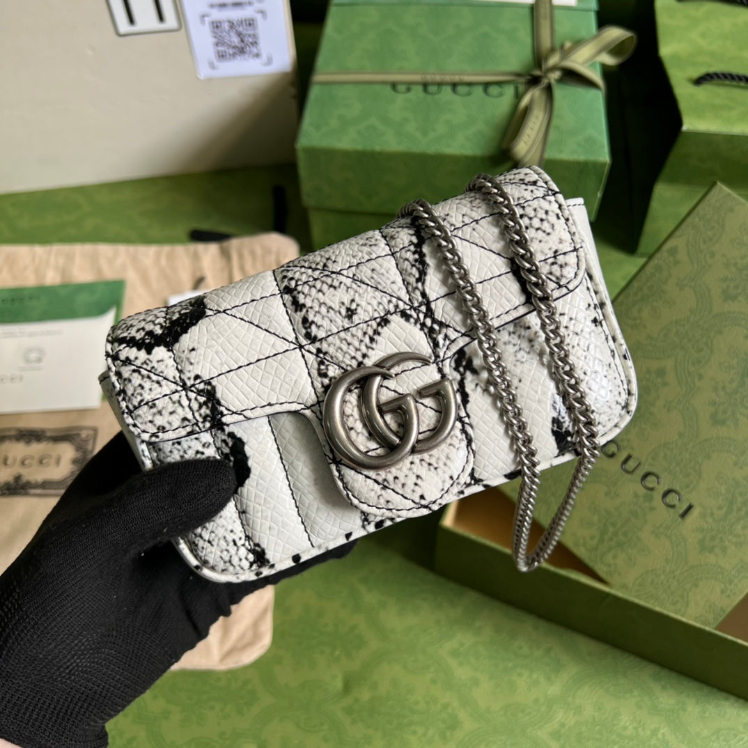 BOLSA GUCCI MARMONT SUPER MINI 16