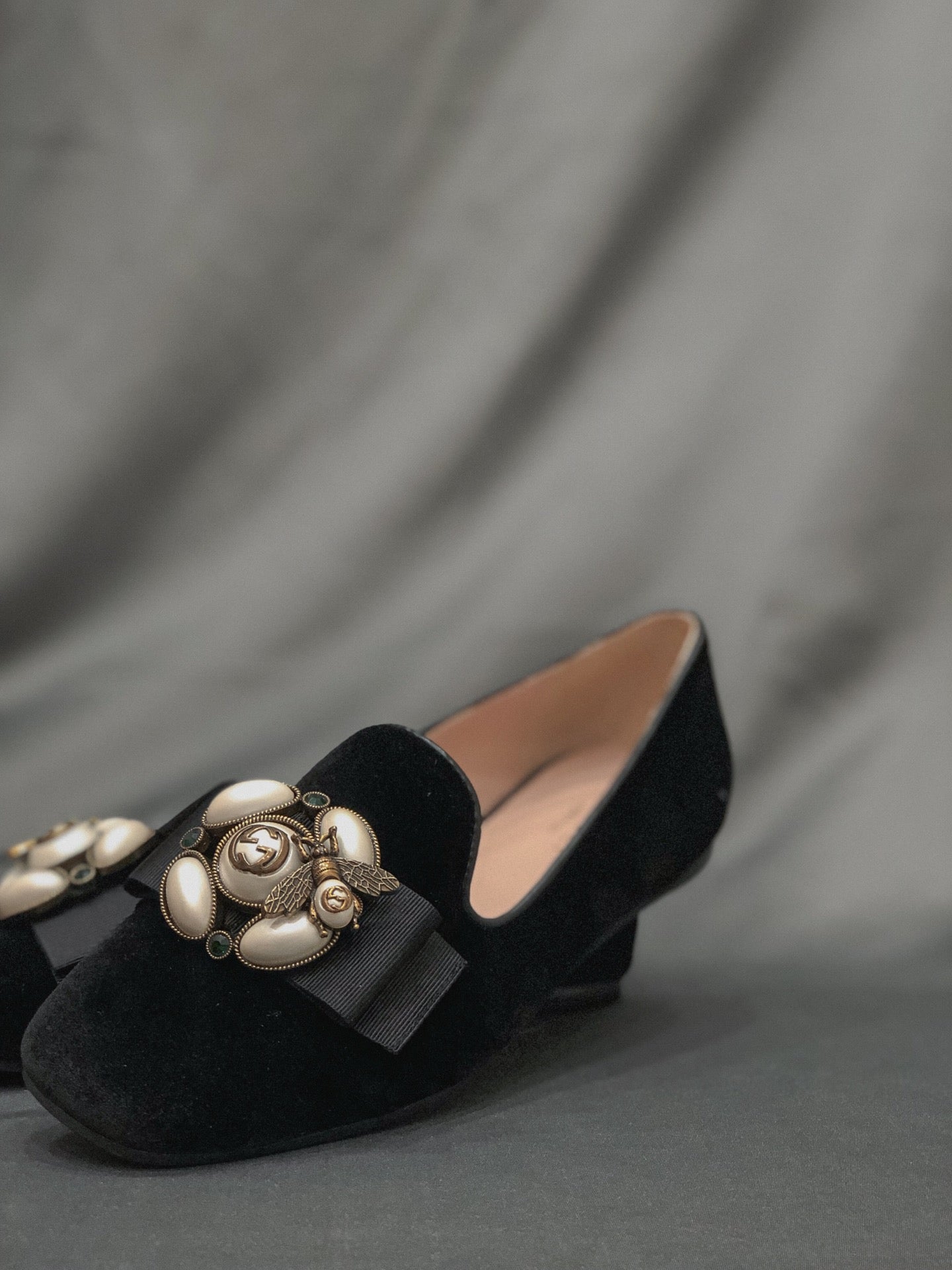 LOAFER GUCCI ABELHA