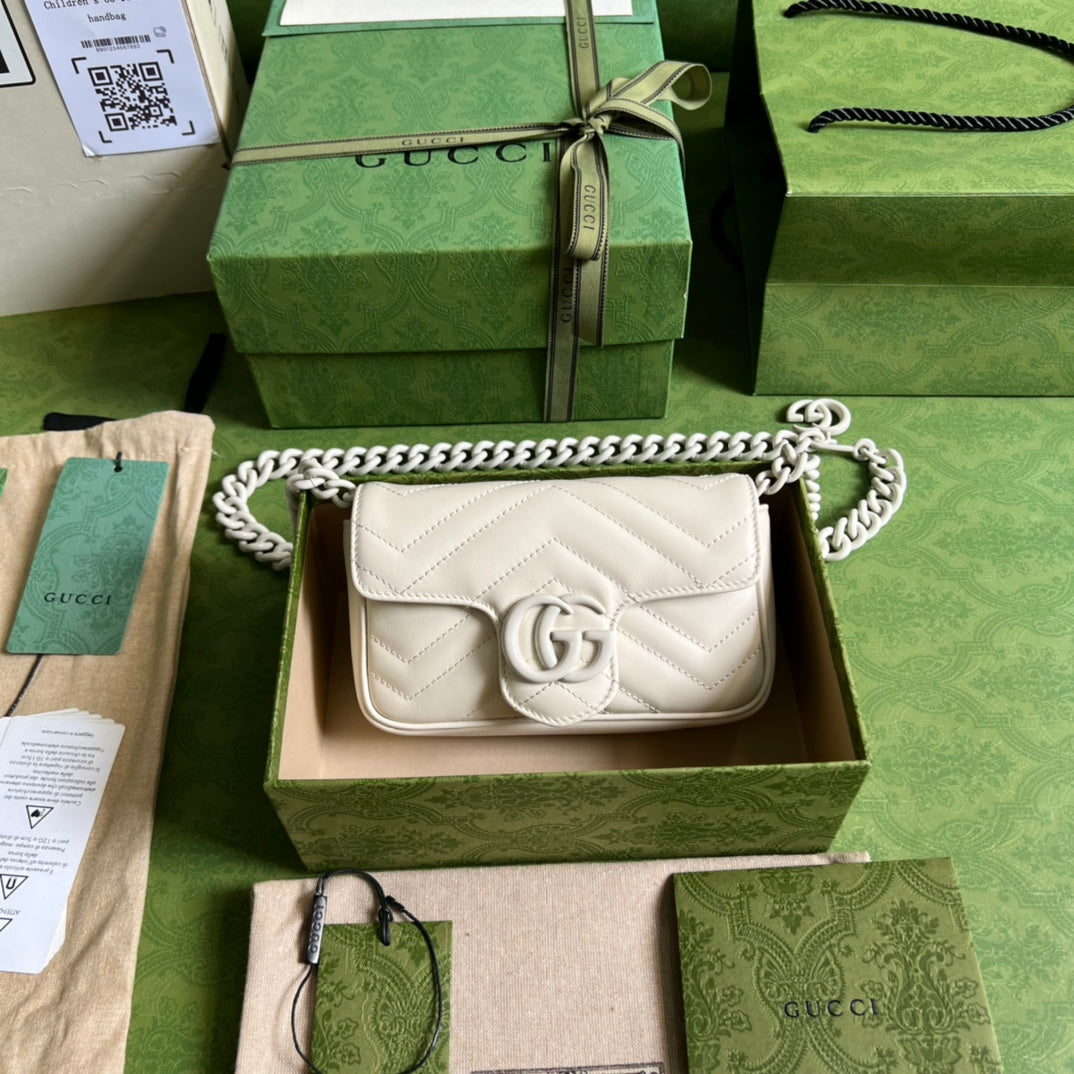 BOLSA GUCCI MARMONT SUPER MINI 16