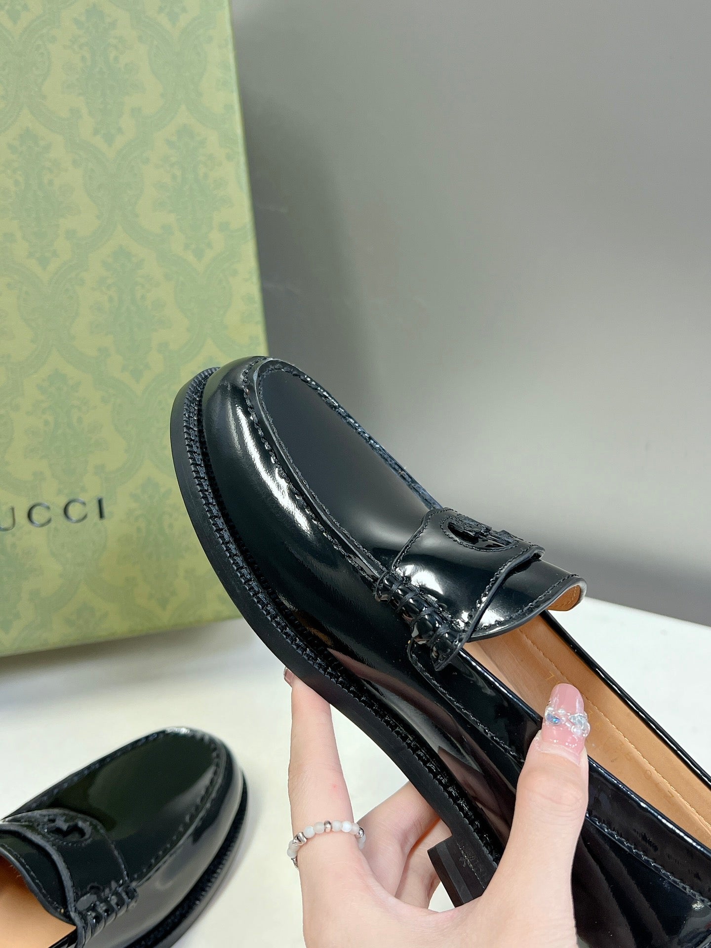 MOCASSIM GUCCI 2023